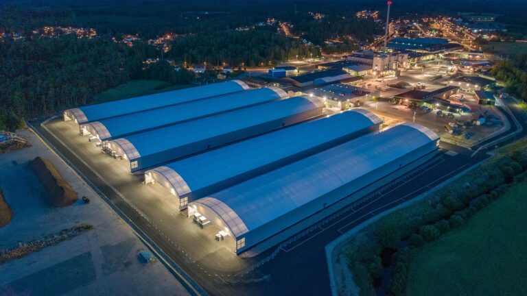 Five large industrial halls at the industrial area in Limmared supplied by Hallbyggarna Jonsereds