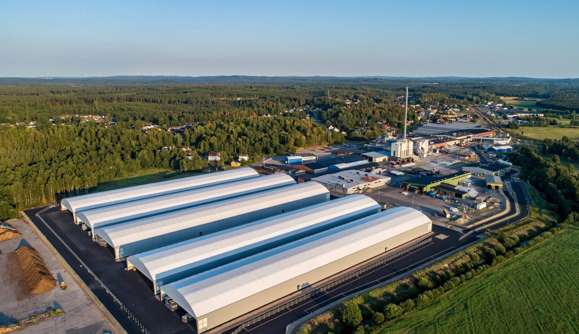 Five large fabric structures at Ardagh Group’s bottles in Limmared.